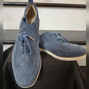 Hush Puppies Women's Blue Suede Shoes Sz 10